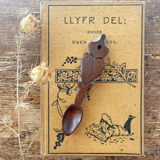 Vintage Lovespoon / Love Spoon - Hand Carved - Miniature Heart (Preloved)