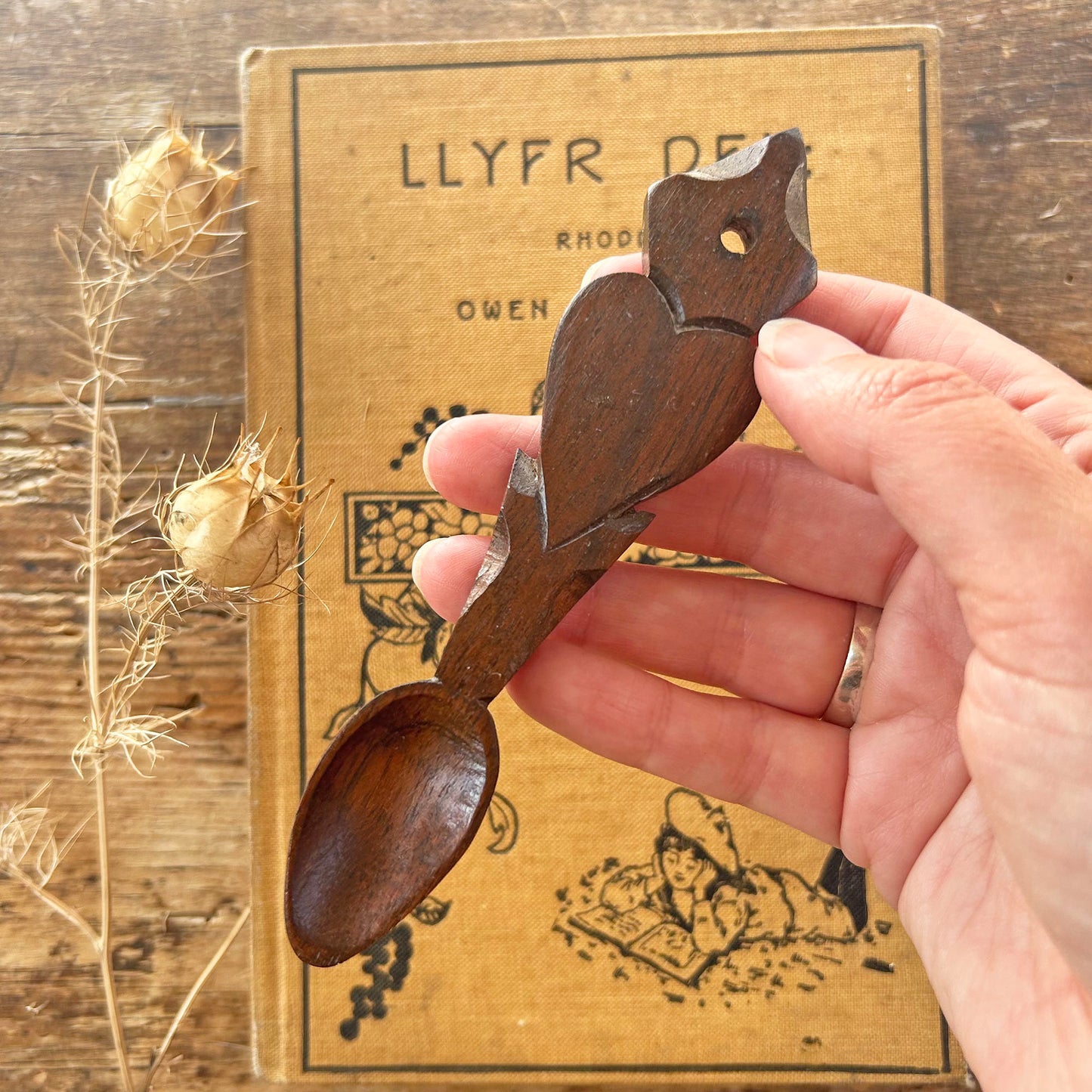 Vintage Lovespoon / Love Spoon - Hand Carved - Miniature Heart (Preloved)