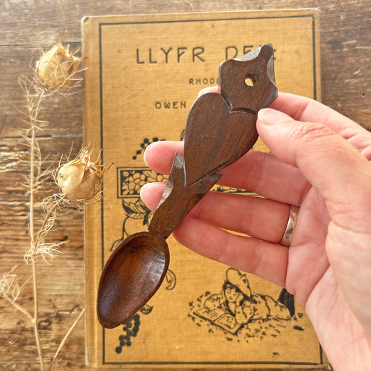 Vintage Lovespoon / Love Spoon - Hand Carved - Miniature Heart (Preloved)