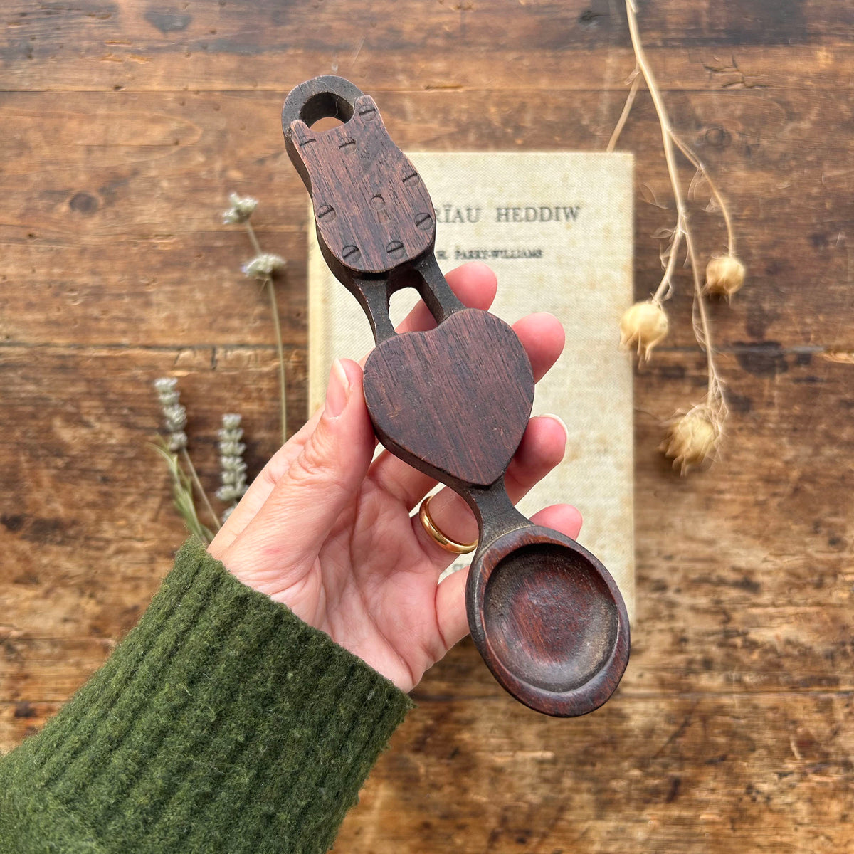 Vintage Lovespoon / Love Spoon - Hand Carved - Heart, Lock (Preloved)