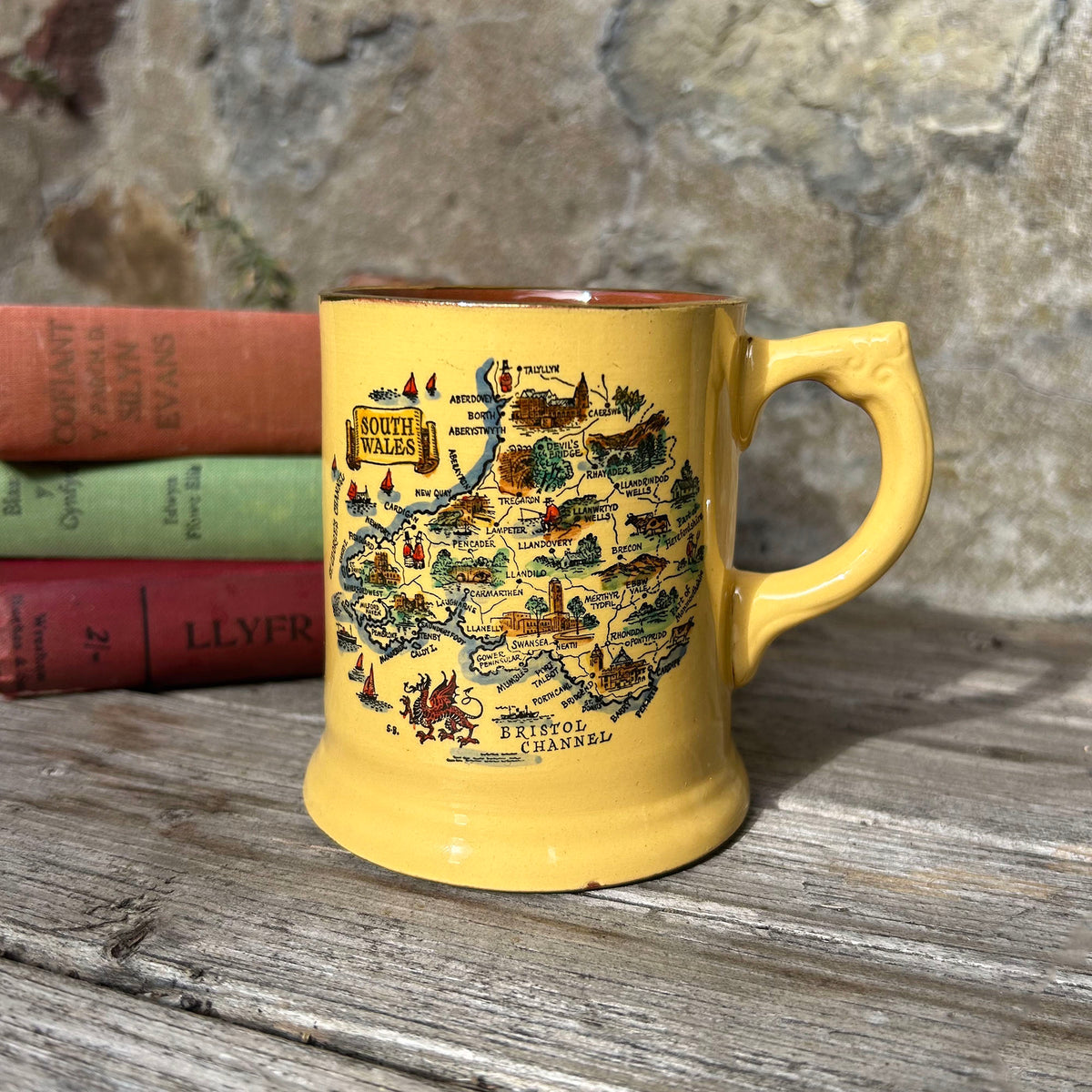 Vintage Mug - Earthenware Pottery - South Wales (Preloved)
