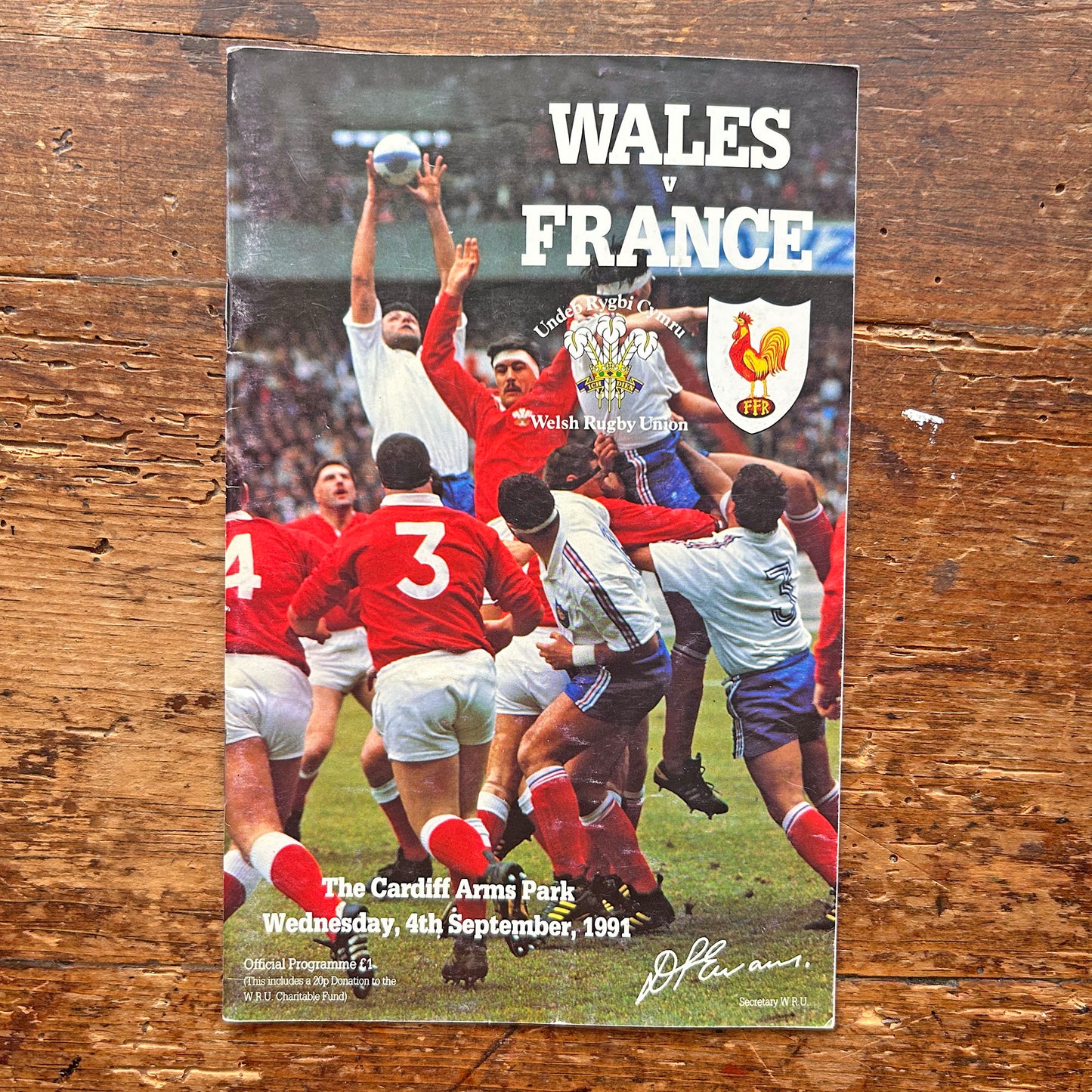 Vintage Welsh Rugby Union Programmes - Wales / Cyrmu (Preloved)