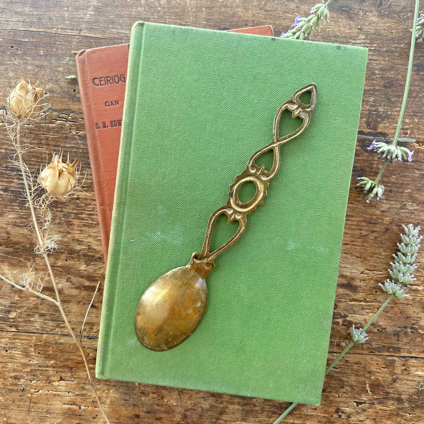 Vintage Welsh Lovespoon / Love Spoon - Solid Brass - Small (Preloved)