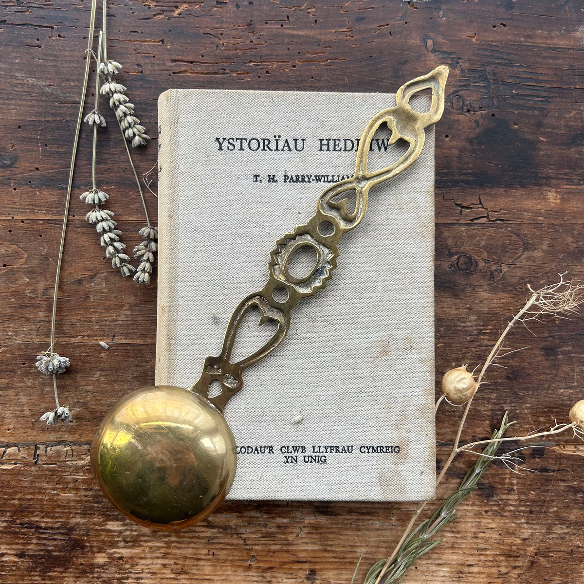 Vintage Welsh Lovespoon / Love Spoon - Solid Brass - Large (Preloved)