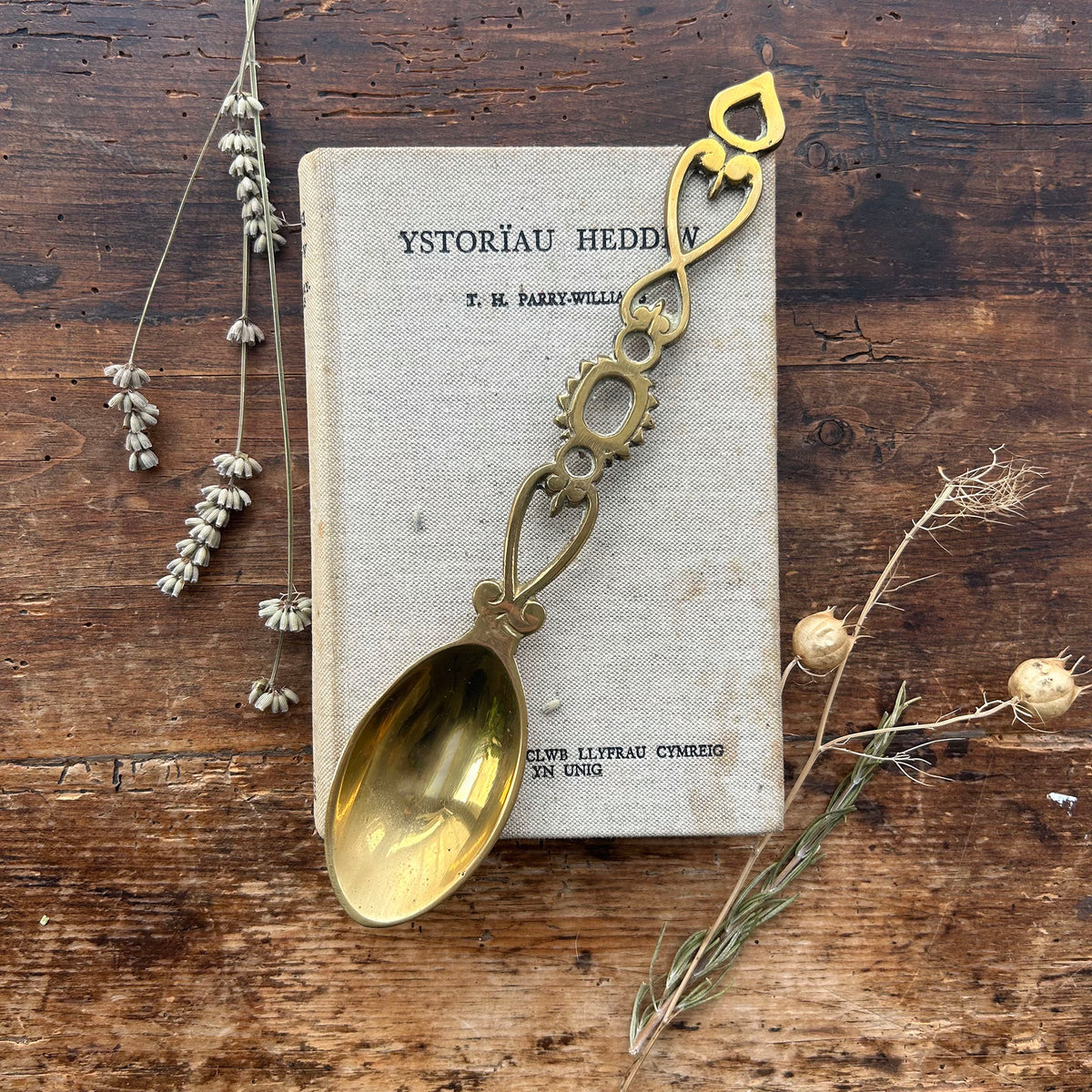Vintage Welsh Lovespoon / Love Spoon - Solid Brass - Large (Preloved)