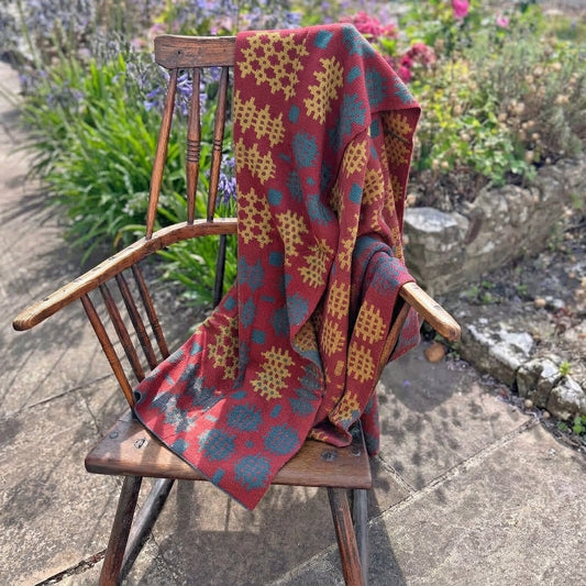 Throw / Blanket - Welsh Tapestry Print - Red Multi