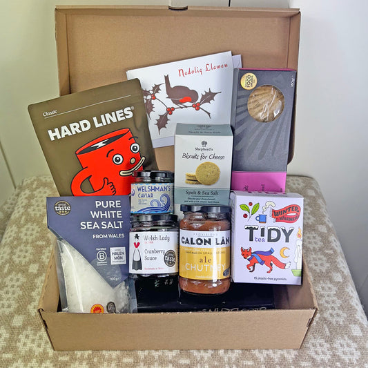 Welsh Christmas Hamper / Gift Box - Luxury Food from Wales 2026 - Free UK Postage