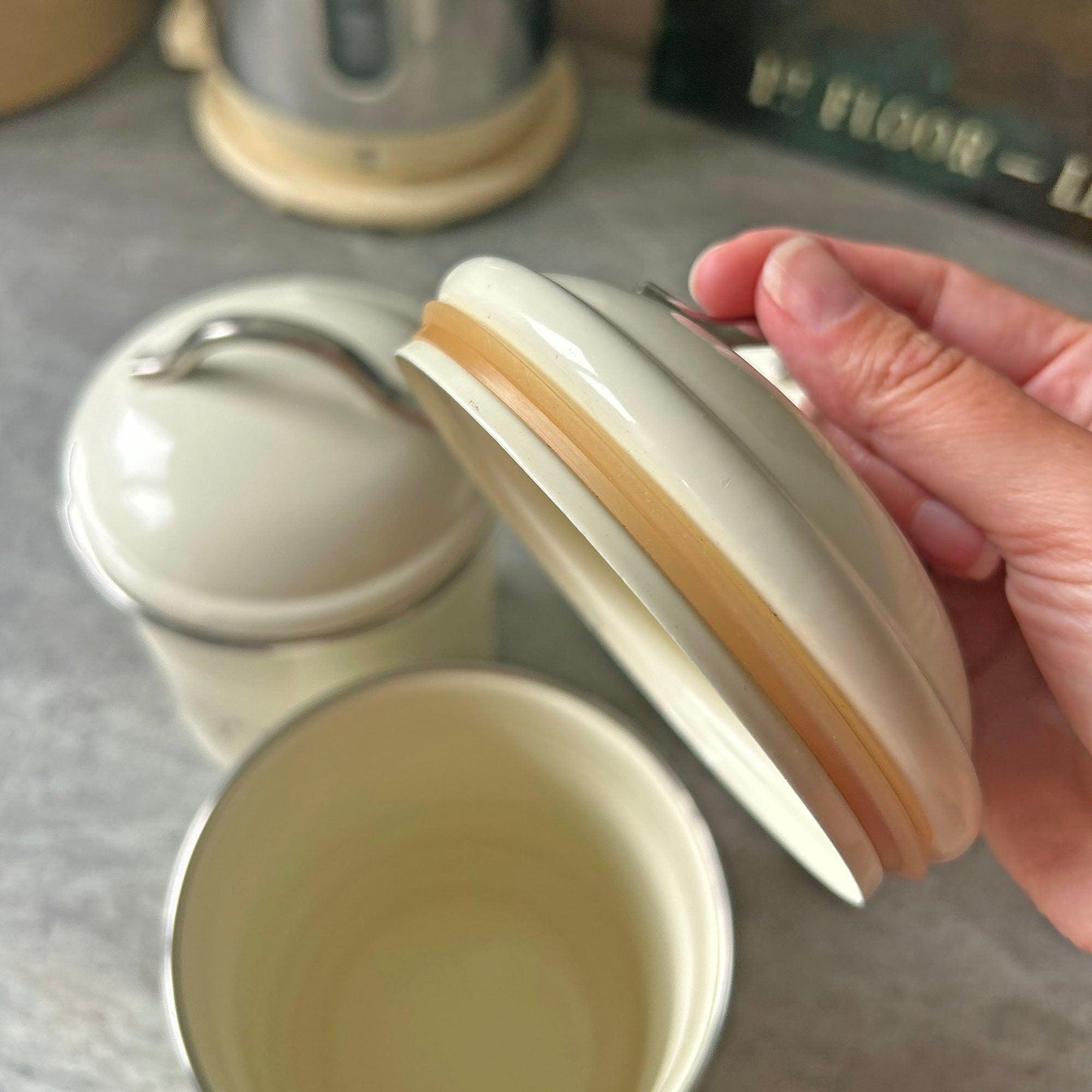 Kitchen Container Set - Coffi / Te / Siwgr Tins (Preloved)