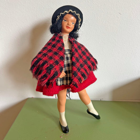 Welsh Lady Doll - Bronwen - Peggy Nisbit - Vintage 1960s (Preloved)
