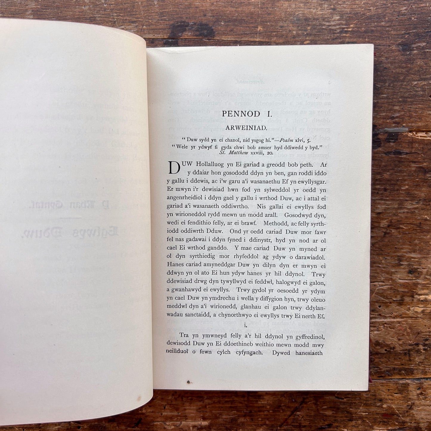 Y Grefydd Gatholig - Vernon Staley - 1896 1st edition (Preloved)