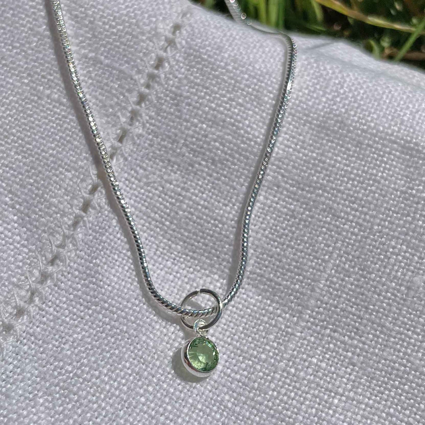 Birthstone Crystal Pendant - Silver Necklace - Welsh Language - August / Peridot