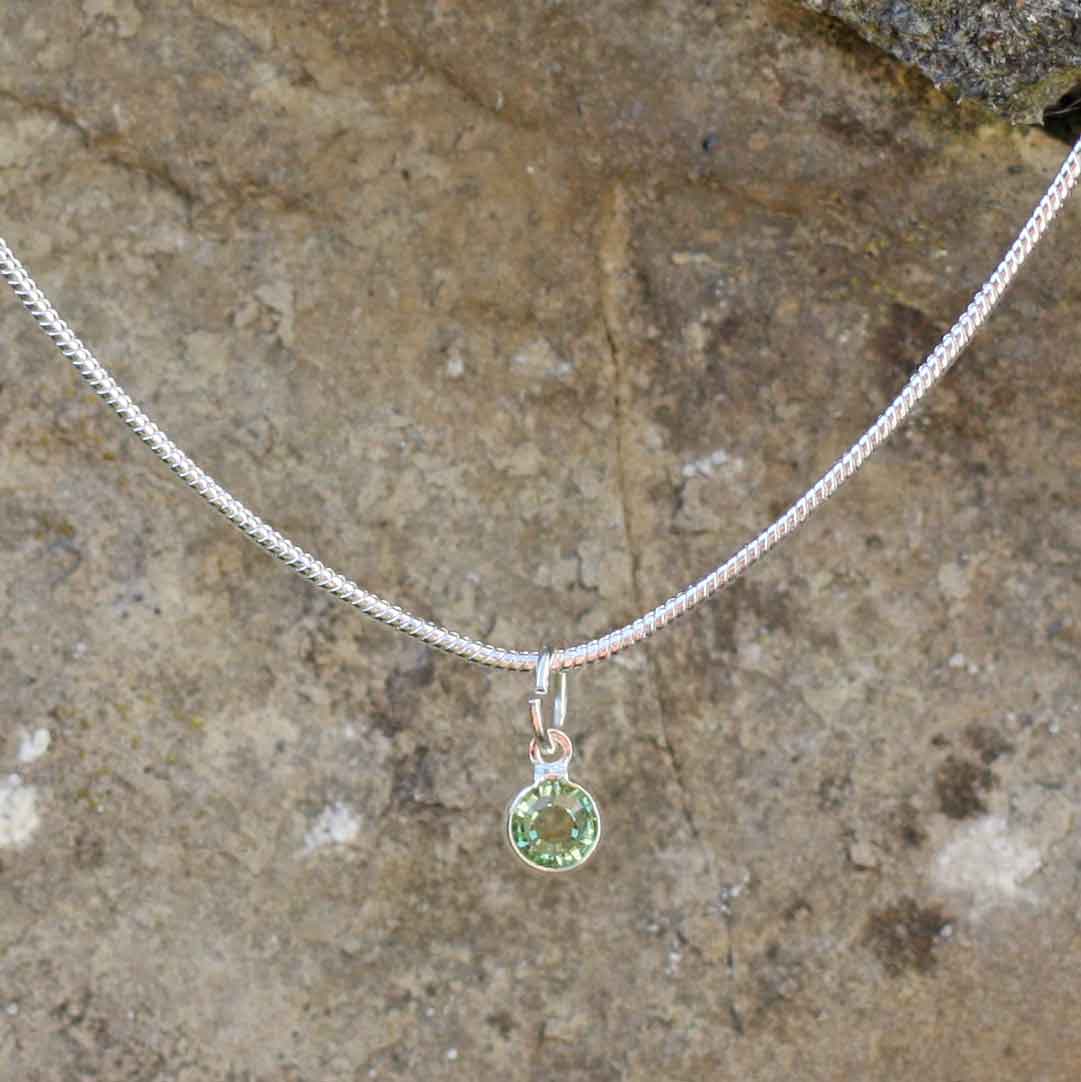 Birthstone Crystal Pendant - Silver Necklace - Welsh Language - August / Peridot