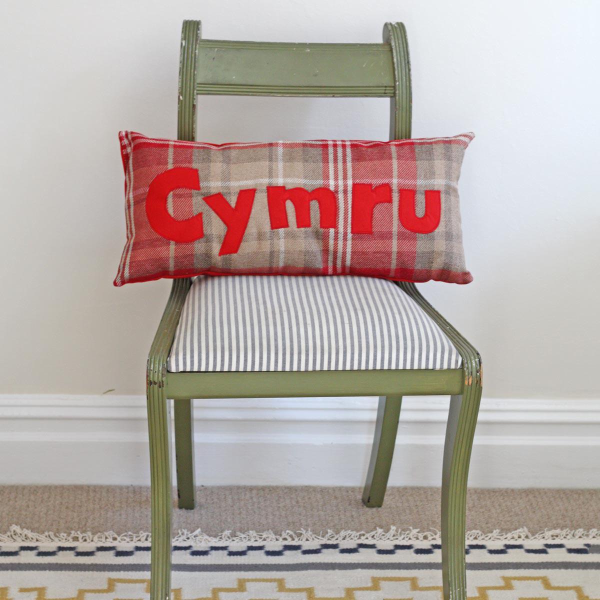 Cushion - Plaid - Cymru / Wales