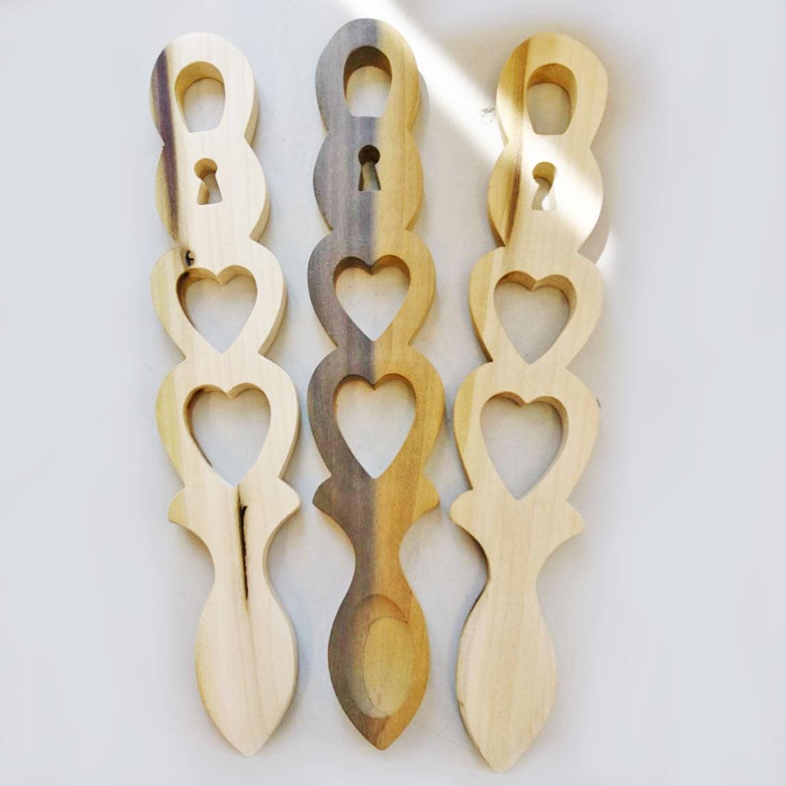 Love Spoon - Handmade - Welsh - Large - Natural