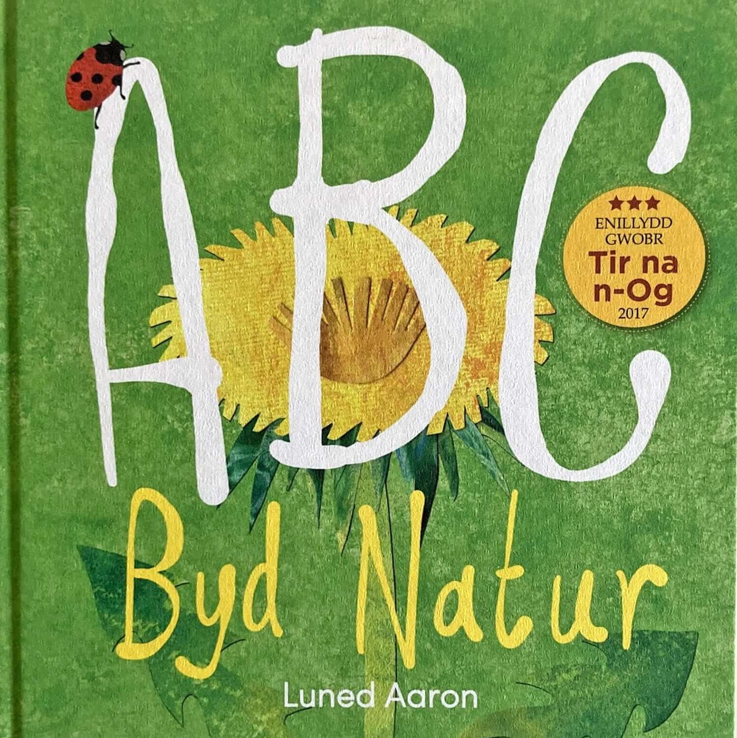 ABC Byd Natur - Welsh Alphabet - Luned Aaron