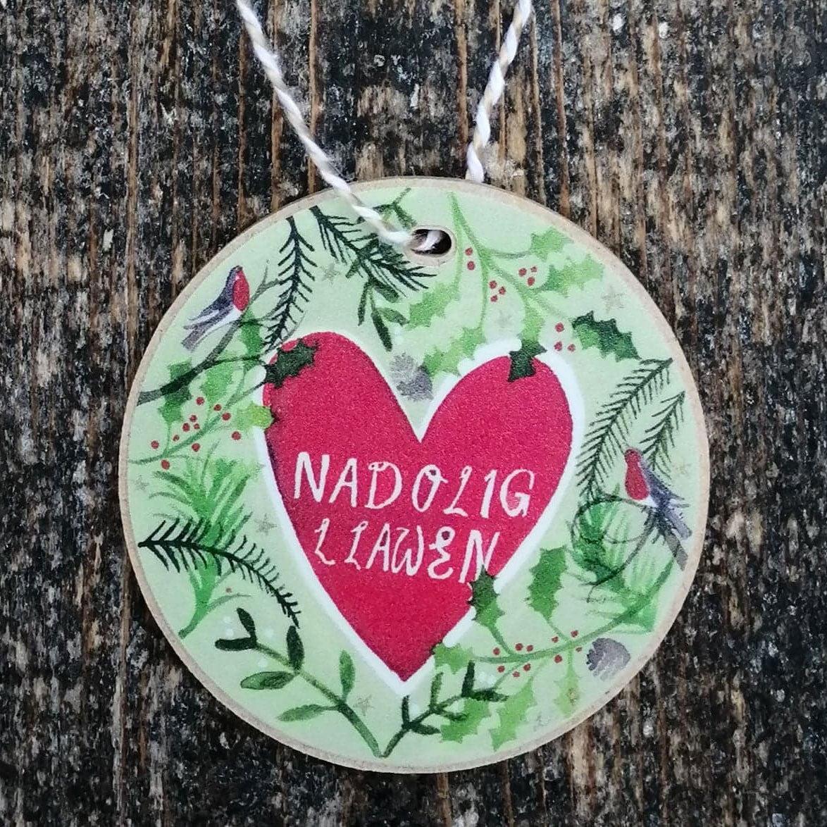 Decoration - Wooden - Merry Christmas - Nadolig Llawen